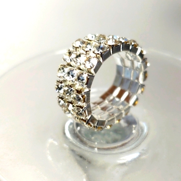 Silver Stretch Ring with Clear Rhinestones – Glamorous Wide Band Bling Jewelry - Picture 6 of 9